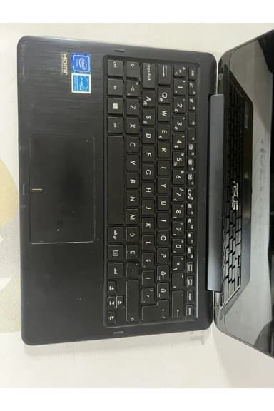 LAPTOP ASUS CELERON N3050 2 GB RAM 32 GB SSD İNTEL HD GRAPHİCS Batarya Arızalı görseli