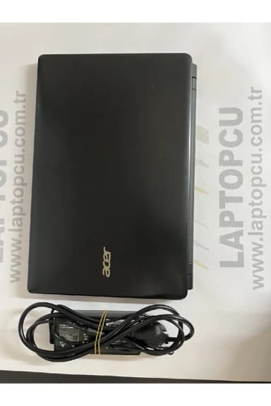 LAPTOP ACER AMD A6 4 GB 64 SSD 500 HD 2+2 VGA 15.6 BATARYA 1 SAAT CİVARINDA görseli