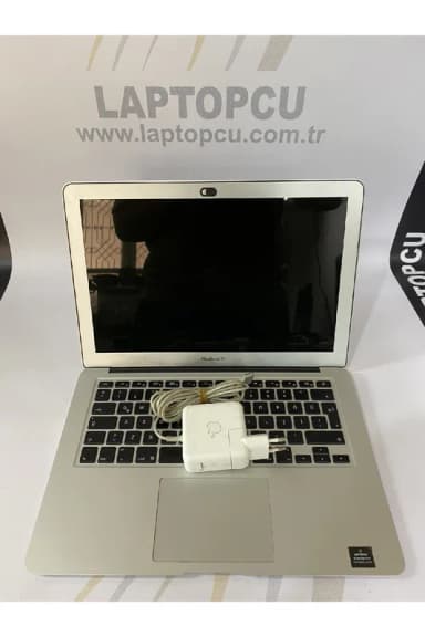 MACBOOK AİR A1466 İ5 5 4 GB 120 GB BATARYA 2 SAAT CİVARINDA görseli