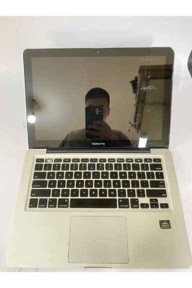 MACBOOK PRO A1706 İNTEL İ5 8 RAM 256SSD BATARYA 1-2 SAAT İNTEL İRİS GRAPHİCS 560 görseli
