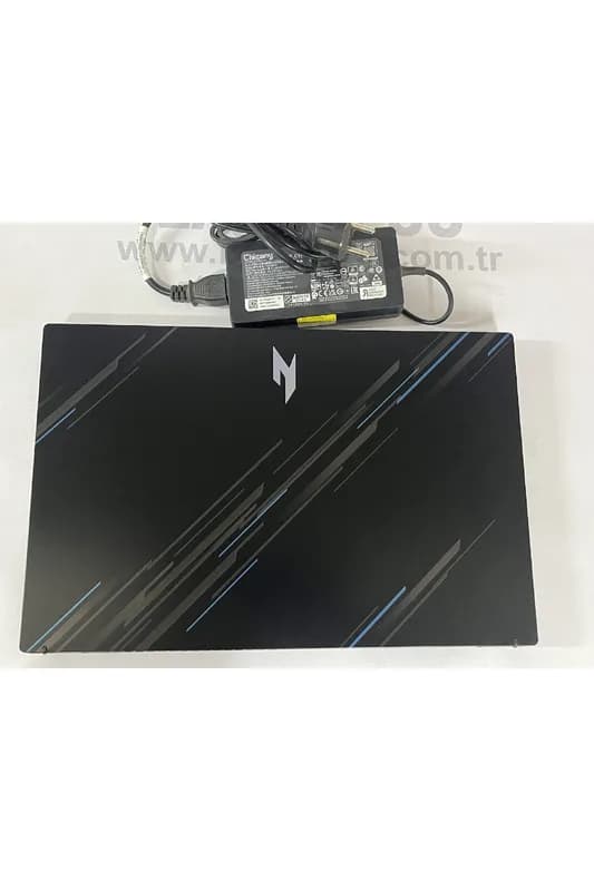 LAPTOP ACER İ5-13. 16 GB RAM 1 TB SSD RTX 4050 BATARYA 1-2 SAAT CİVARINDA