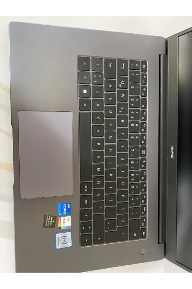 Bild von LAPTOP HUAWEİ BOD-WDH9 İ5 11 8 GB 256 GB İRİS BATARYA 2-3 SAAT CİVARINDA